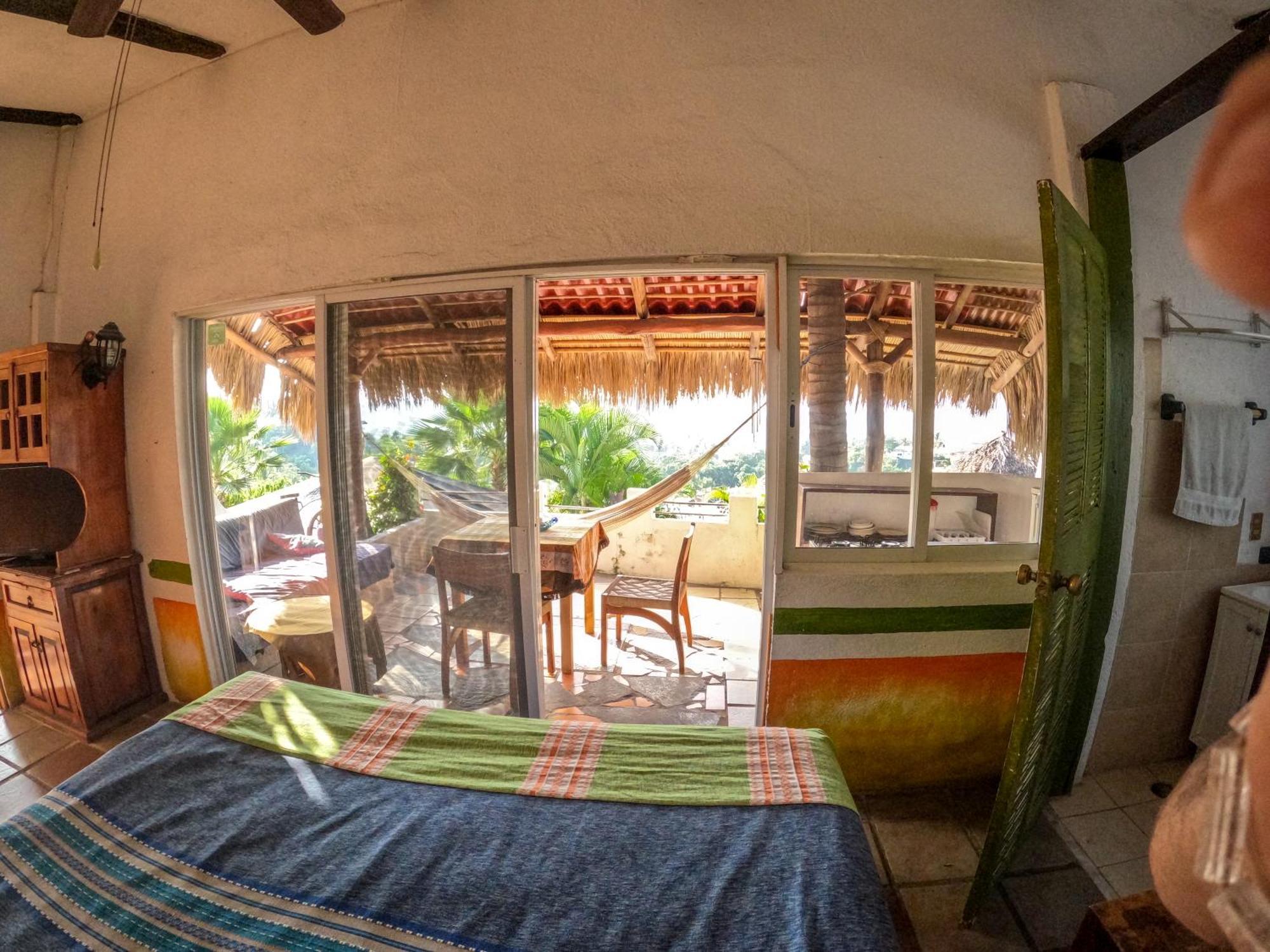 Casa Artista Bed & Breakfast Manzanillo Exterior photo